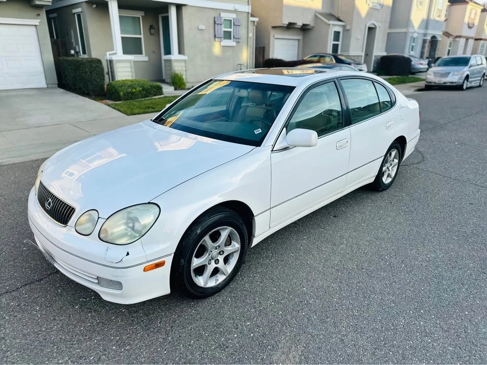 2002 Lexus GS 2nd Gen - Image 9 of 17