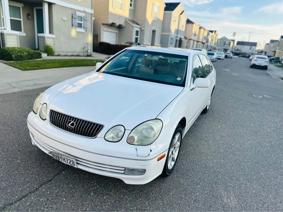 2002 Lexus GS 2nd Gen - Image 10 of 17