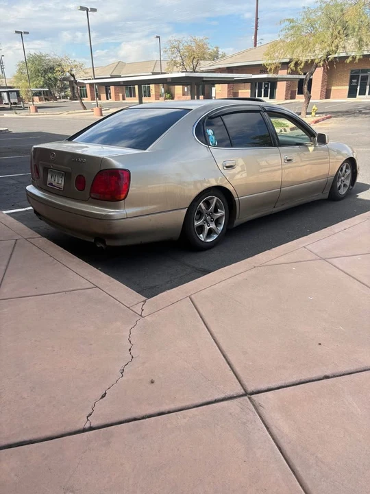 2002 Lexus GS 2nd Gen - Image 5 of 7