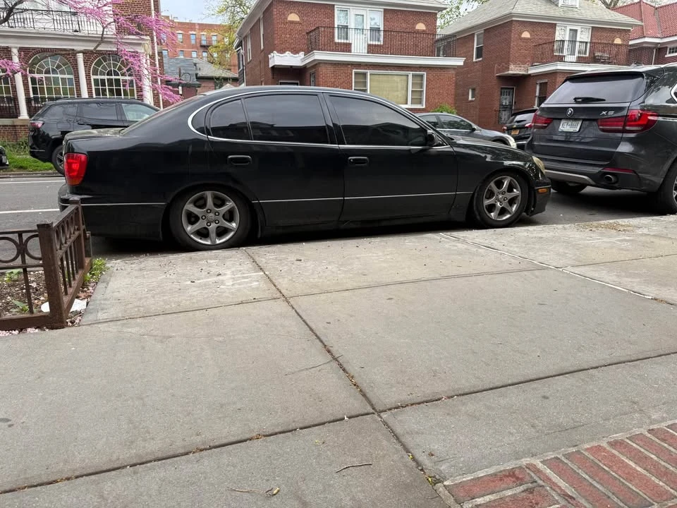 2002 Lexus GS 2nd Gen - Image 3 of 13
