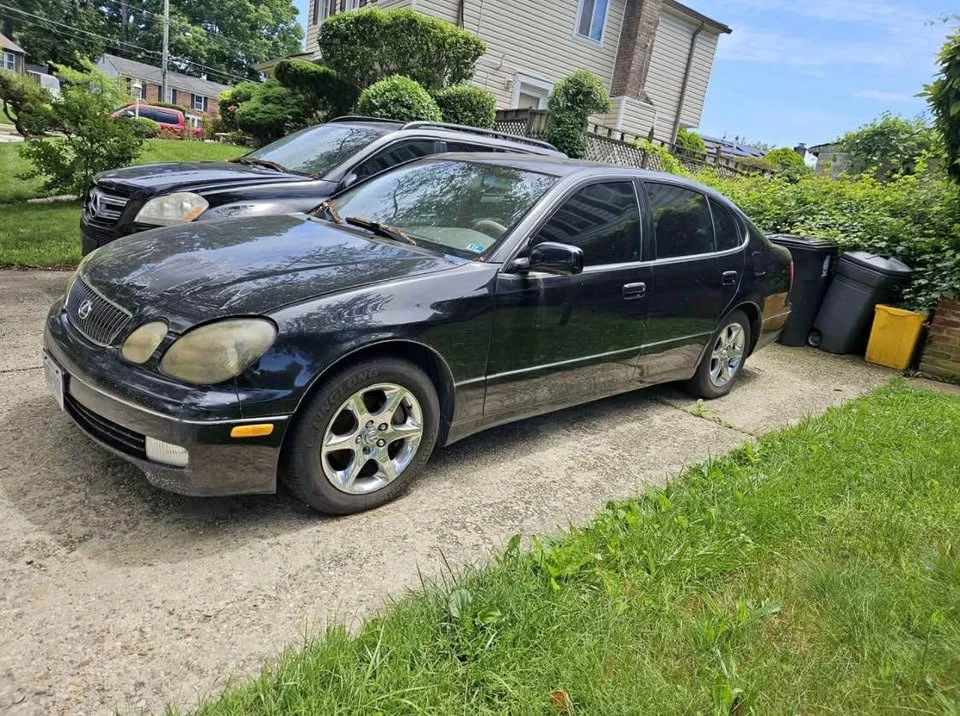 2002 Lexus GS 2nd Gen - Image 13 of 13