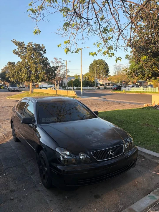 2002 Lexus GS 2nd Gen - Image 3 of 7