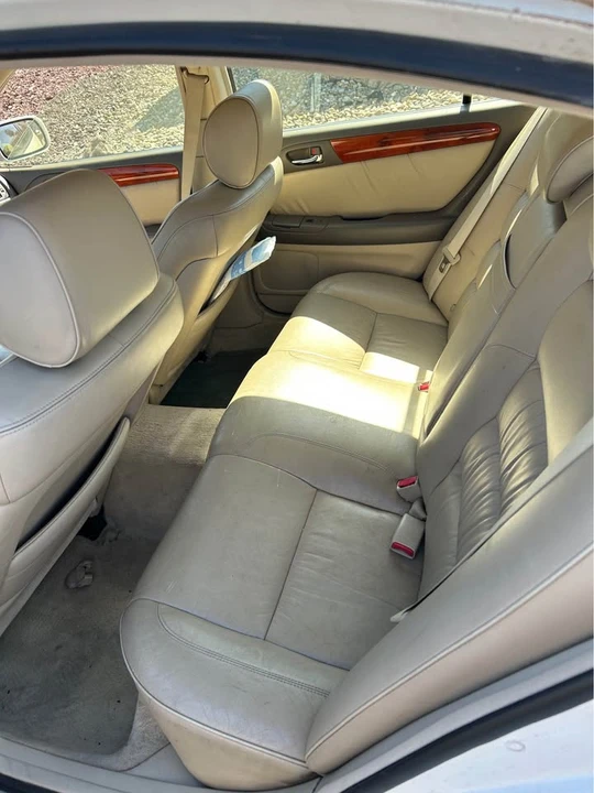 2002 Lexus GS 2nd Gen - Image 9 of 10
