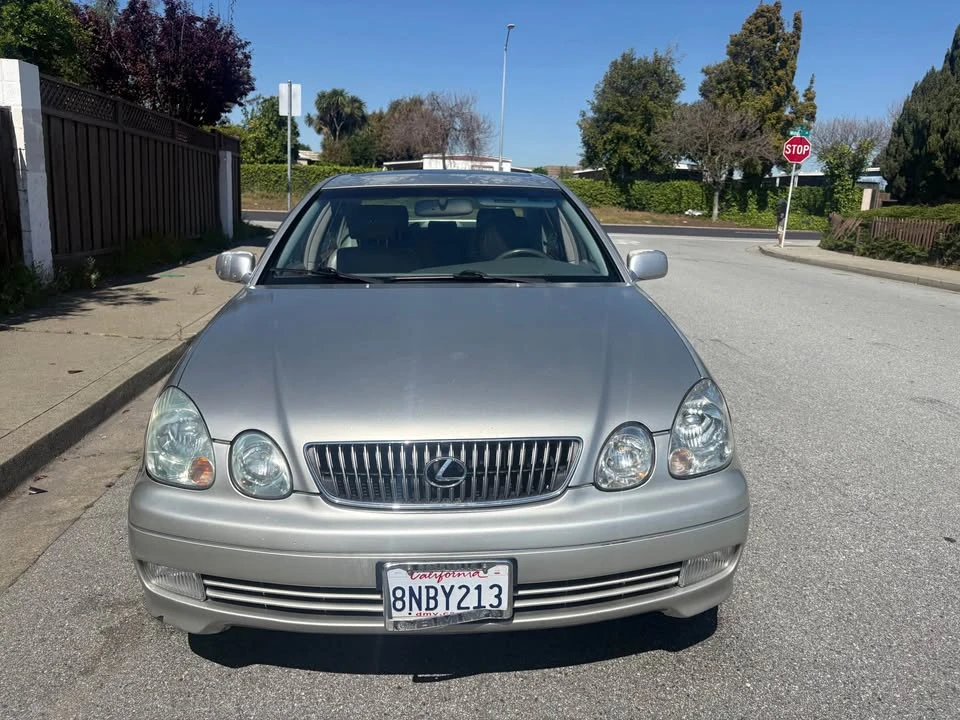 2002 Lexus GS 2nd Gen - Image 4 of 9