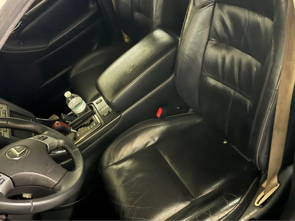 2002 Lexus GS 2nd Gen - Image 14 of 15