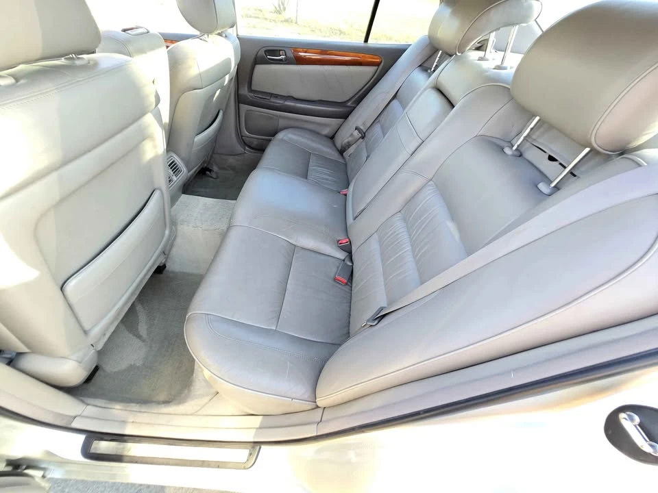 2002 Lexus GS 2nd Gen - Image 11 of 14
