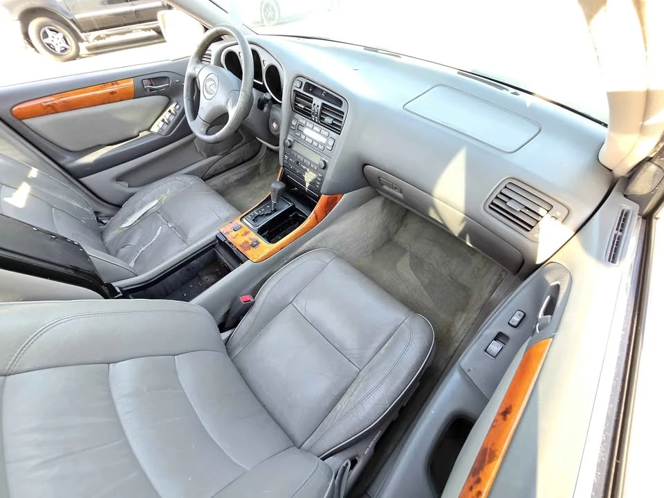 2002 Lexus GS 2nd Gen - Image 14 of 14