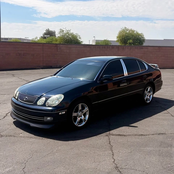 2002 Lexus GS 2nd Gen - Image 2 of 11