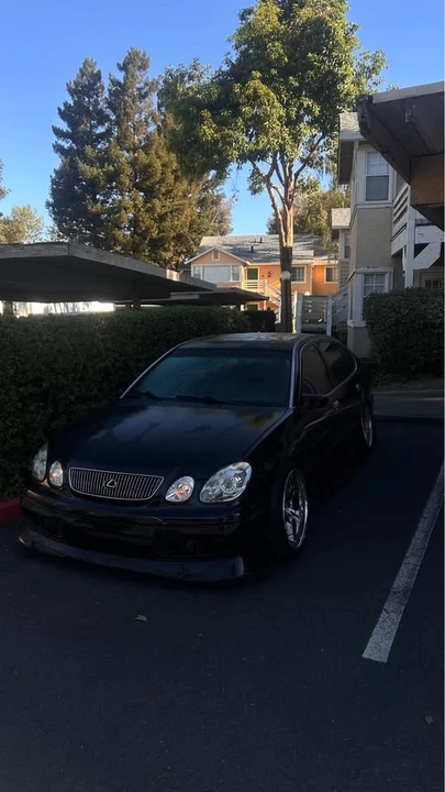 2002 Lexus GS 2nd Gen - Image 4 of 5