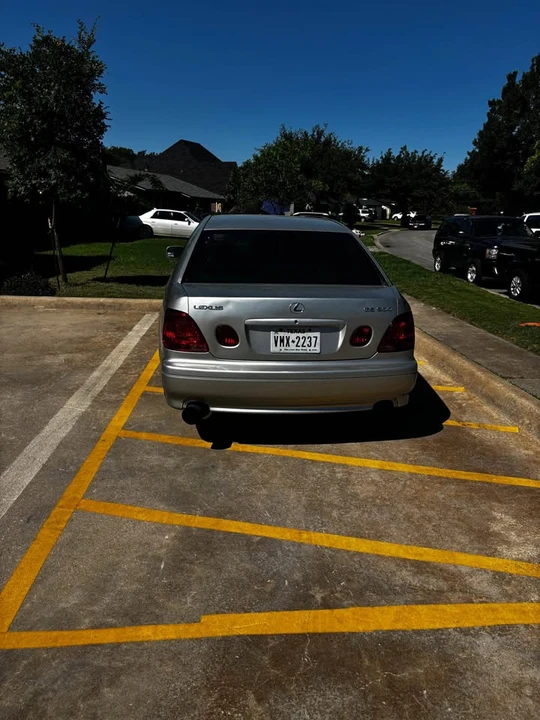 2002 Lexus GS 2nd Gen - Image 3 of 6