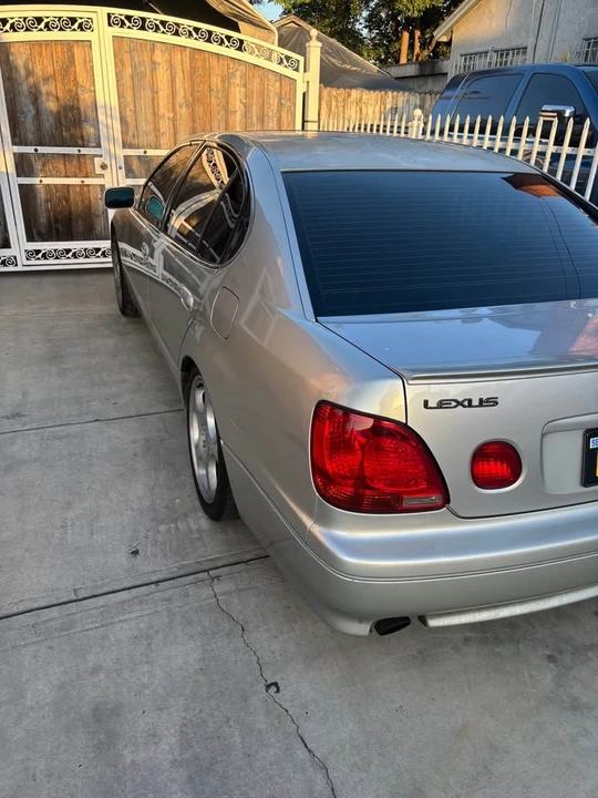 2002 Lexus GS 2nd Gen - Image 3 of 9