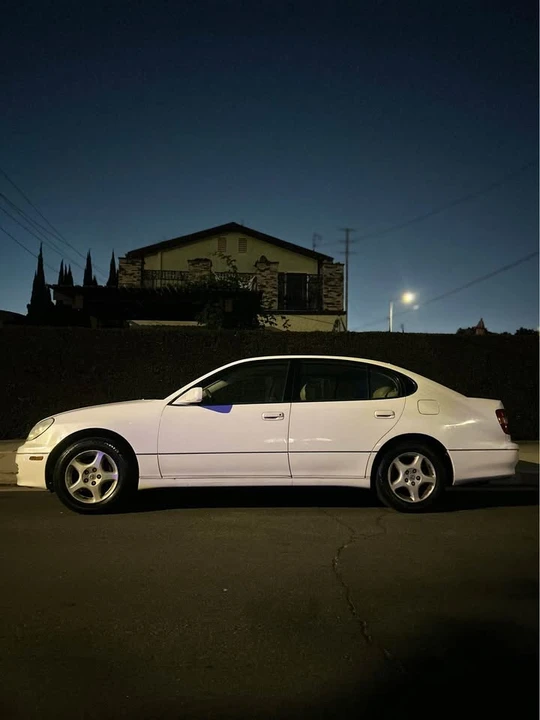2002 Lexus GS 2nd Gen - Image 2 of 13