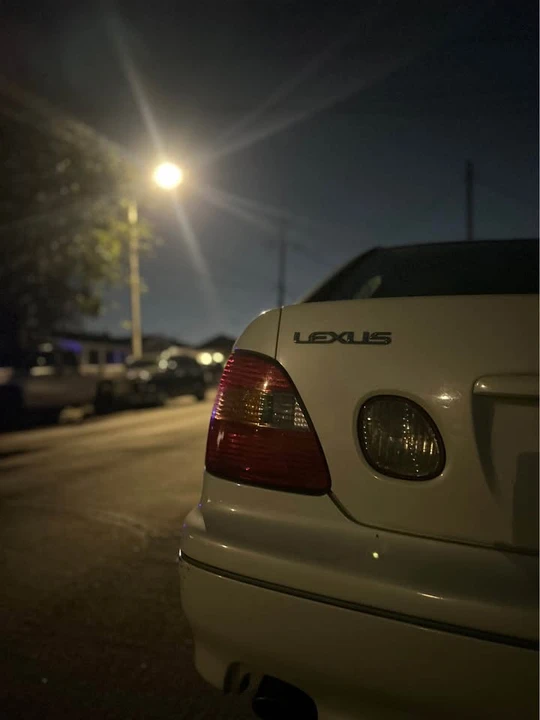 2002 Lexus GS 2nd Gen - Image 4 of 13