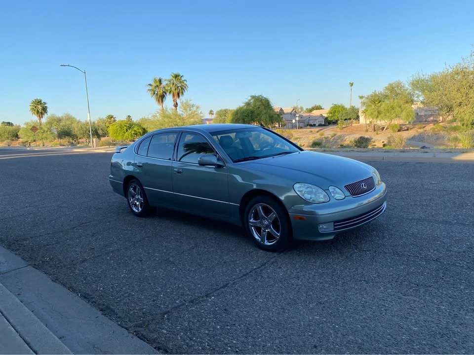 2002 Lexus GS 2nd Gen - Image 2 of 16