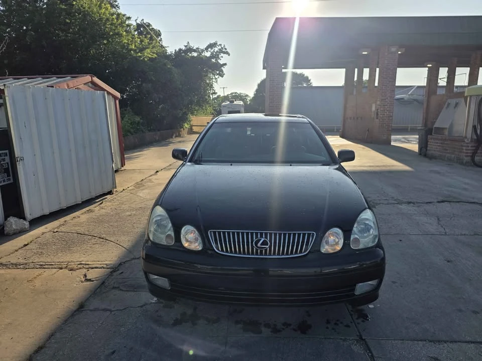 2002 Lexus GS 2nd Gen - Image 3 of 13