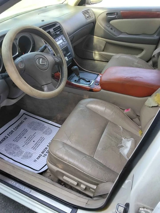 2002 Lexus GS 2nd Gen - Image 4 of 6