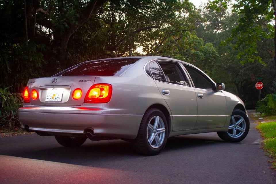 2002 Lexus GS 2nd Gen - Image 2 of 7