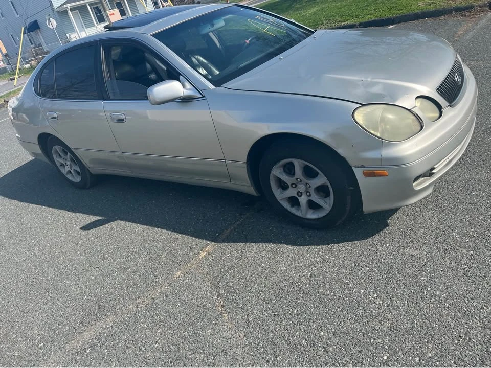 2002 Lexus GS 2nd Gen - Image 9 of 11