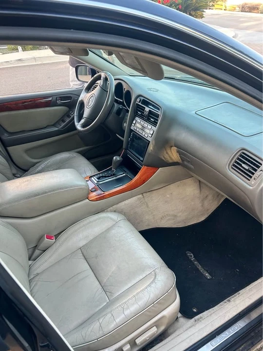 2002 Lexus GS 2nd Gen - Image 6 of 7