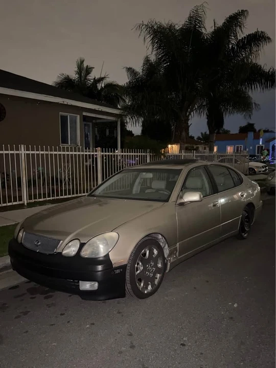 2002 Lexus GS 2nd Gen - Image 17 of 17