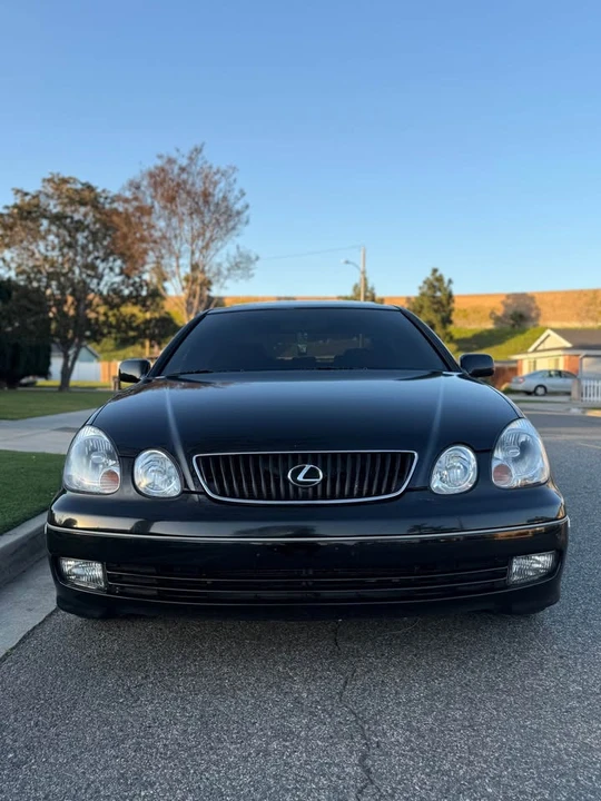 2002 Lexus GS 2nd Gen - Image 2 of 7