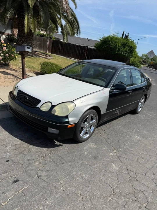 2002 Lexus GS 2nd Gen - Image 3 of 8