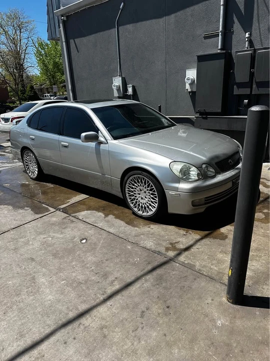 2002 Lexus GS 2nd Gen - Image 13 of 14