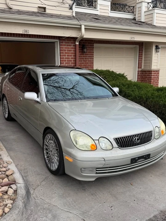 2002 Lexus GS 2nd Gen - Image 2 of 14