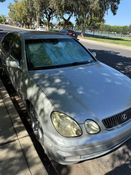 2002 Lexus GS 2nd Gen - Image 3 of 11
