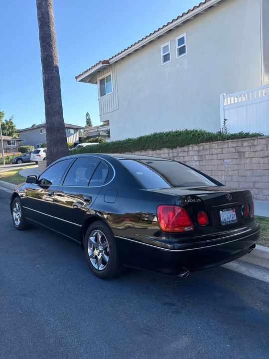 2002 Lexus GS 2nd Gen - Image 4 of 7