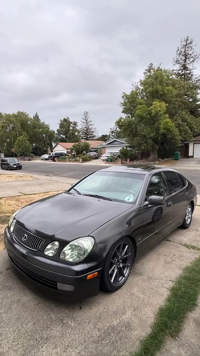 2002 Lexus GS 2nd Gen - Image 8 of 12