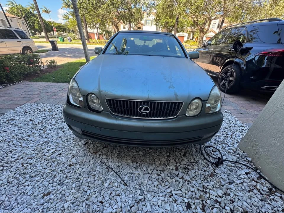 2002 Lexus GS 2nd Gen - Image 2 of 13