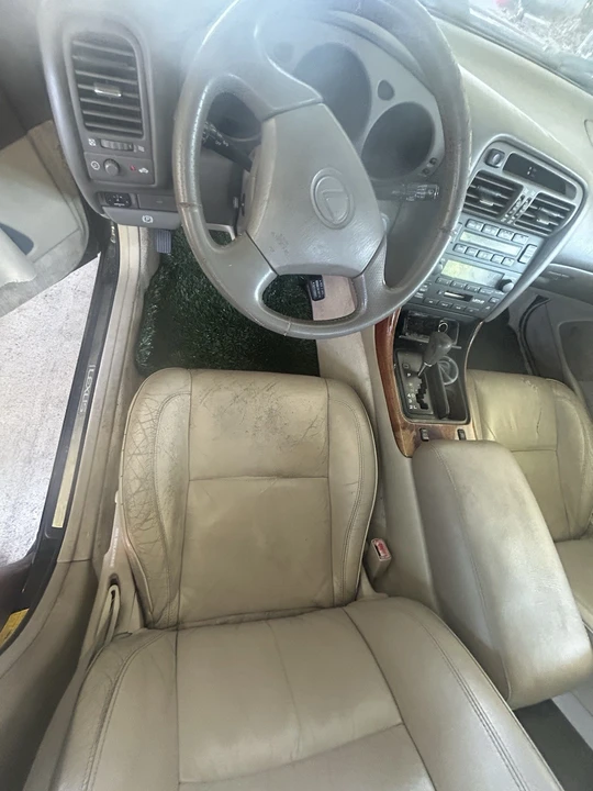 2002 Lexus GS 2nd Gen - Image 10 of 22