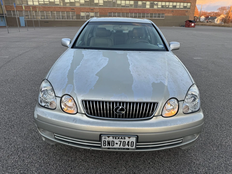 2002 Lexus GS 2nd Gen - Image 13 of 31