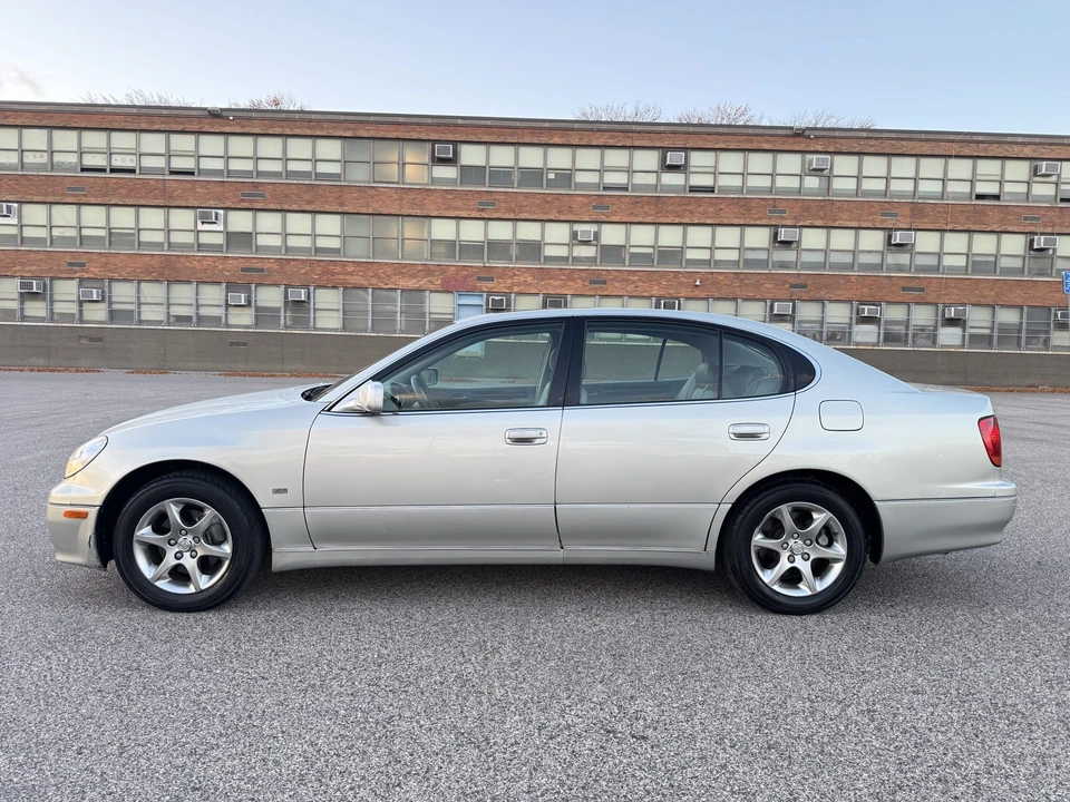 2002 Lexus GS 2nd Gen - Image 31 of 31