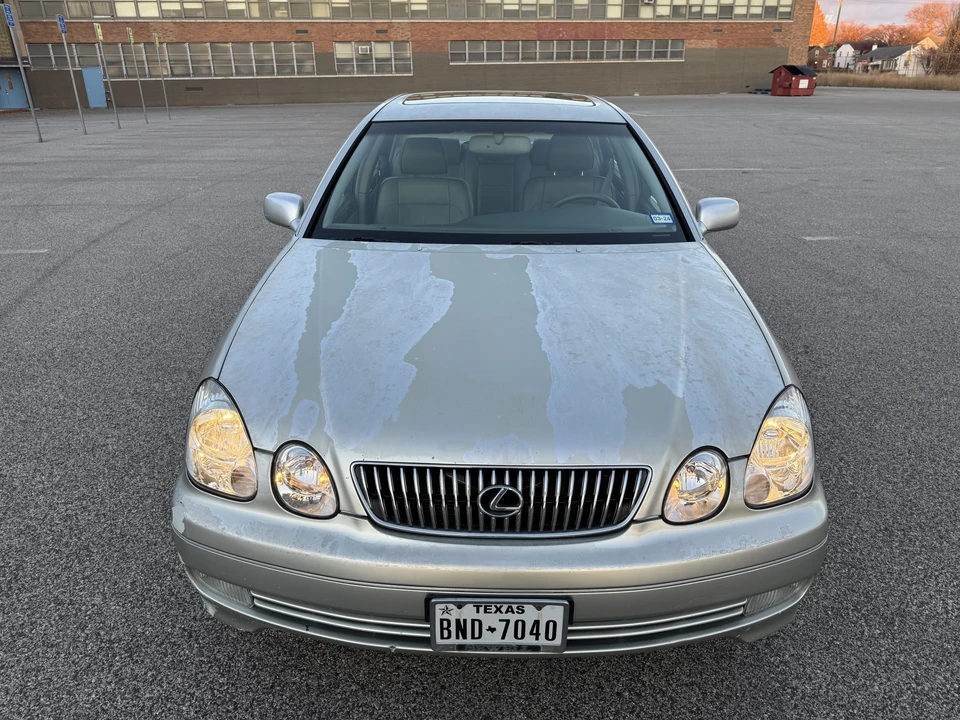 2002 Lexus GS 2nd Gen - Image 12 of 31
