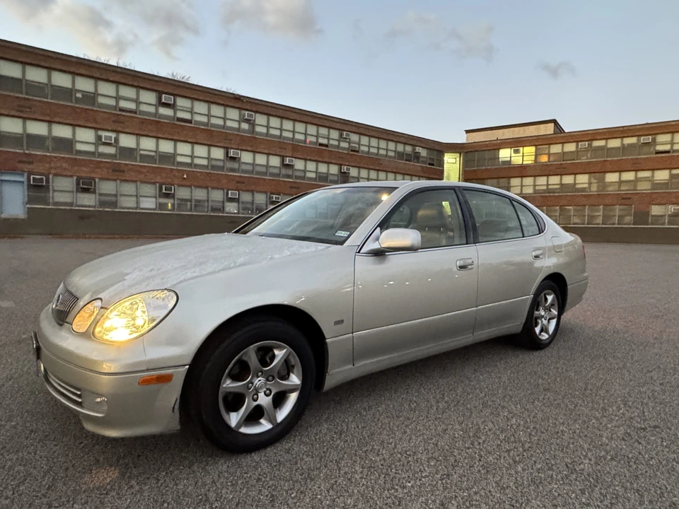 2002 Lexus GS 2nd Gen - Image 7 of 31