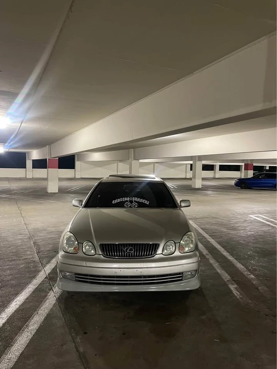 2002 Lexus GS 2nd Gen - Image 4 of 10