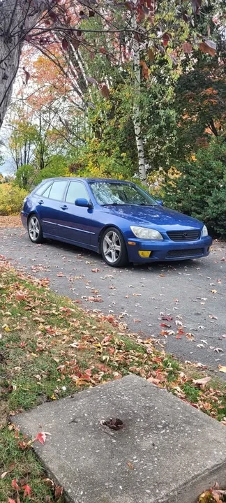 2002 Lexus IS 1st Gen - Image 2 of 9