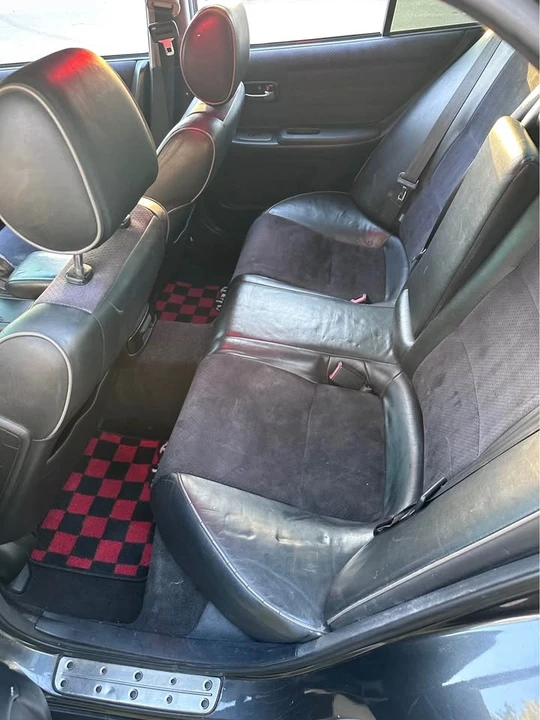 2002 Lexus IS 1st Gen - Image 11 of 13