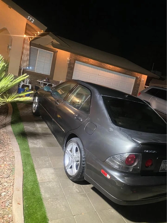 2002 Lexus IS 1st Gen - Image 3 of 8