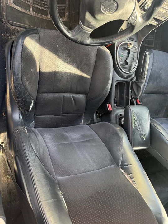 2002 Lexus IS 1st Gen - Image 4 of 6