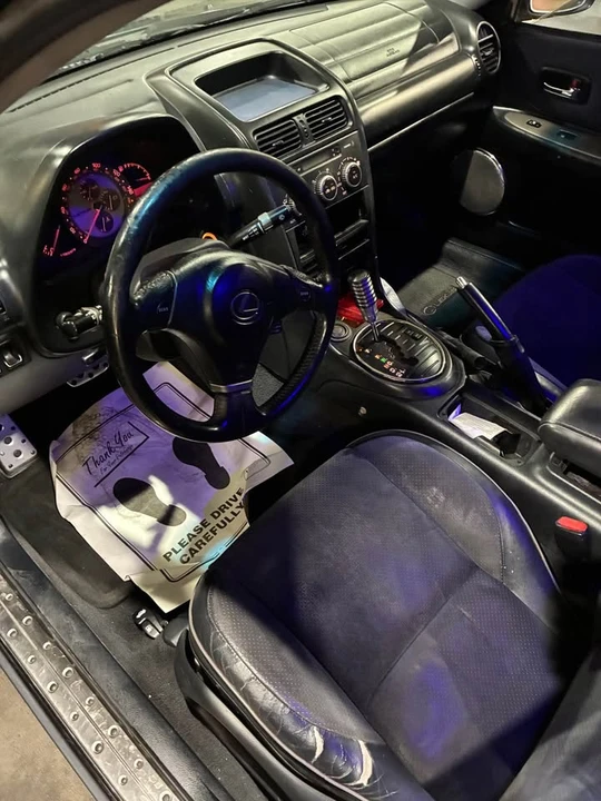 2002 Lexus IS 1st Gen - Image 6 of 8