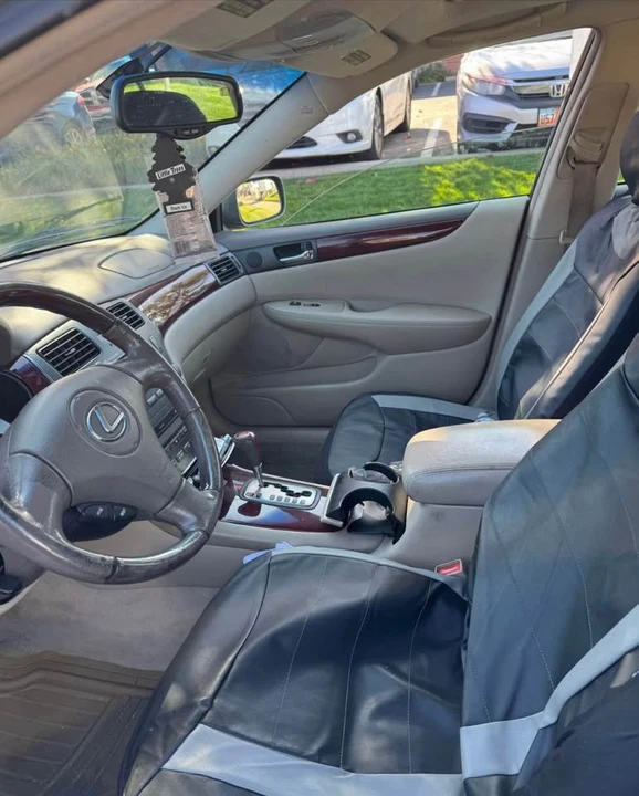 2002 Lexus IS 1st Gen - Image 6 of 9