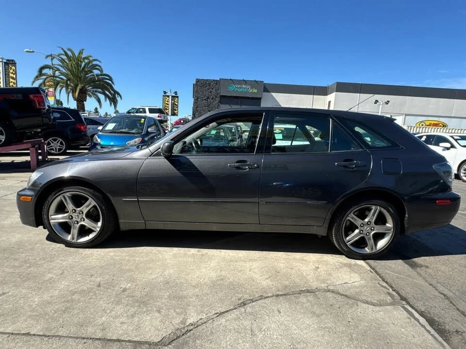 2002 Lexus IS 1st Gen - Image 6 of 18