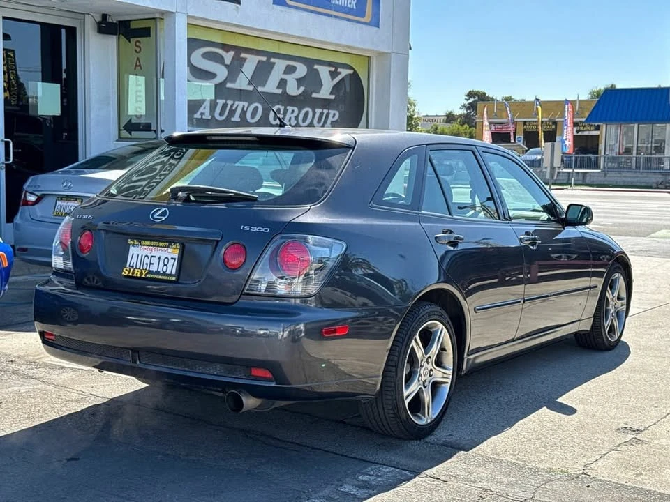 2002 Lexus IS 1st Gen - Image 8 of 18
