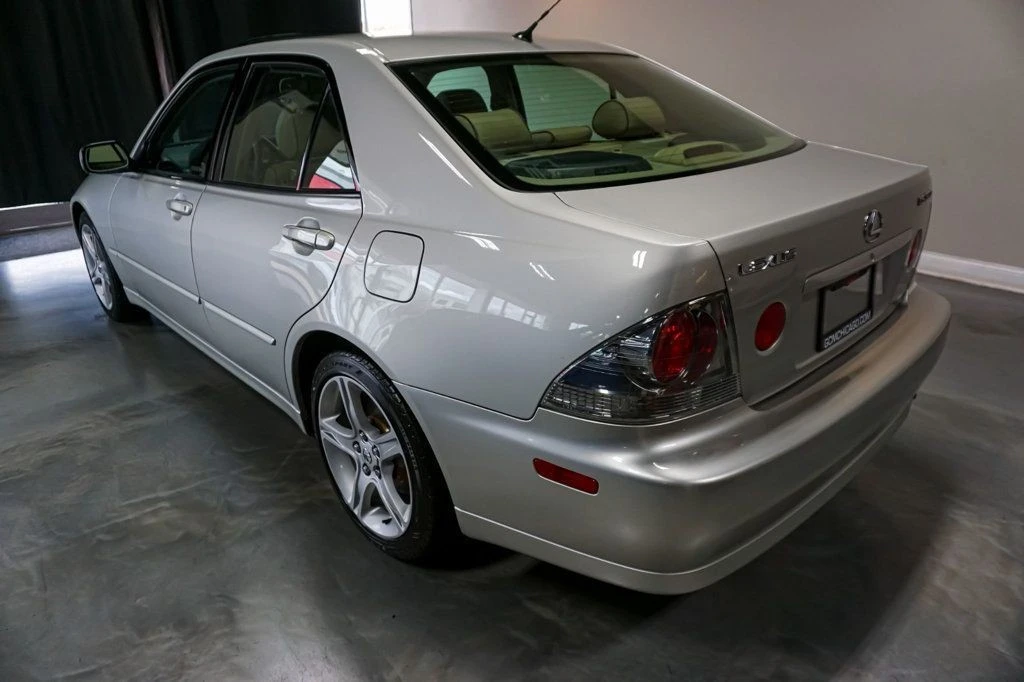 2002 Lexus IS 1st Gen - Image 12 of 12