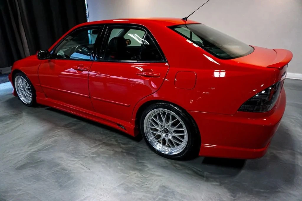 2002 Lexus IS 1st Gen - Image 6 of 12