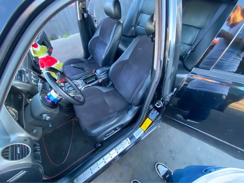 2002 Lexus IS 1st Gen - Image 2 of 8