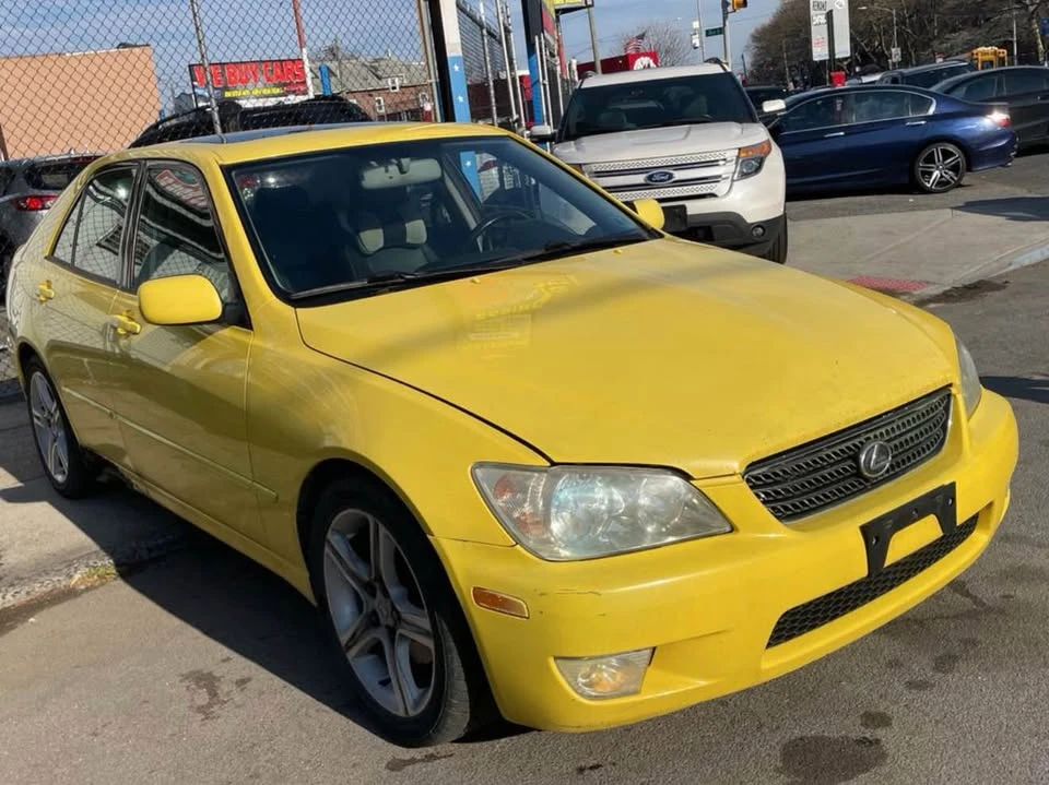 2002 Lexus IS 1st Gen - Image 2 of 6